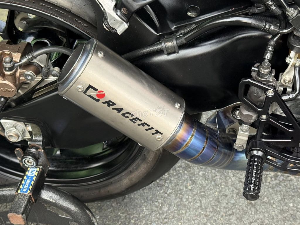 Cần bán Honda CBR1000 date 2014 biển TP. Mua bán Xe máy tại Quận 6 Tp Hồ Chí Minh được đăng bởi Thiên Trà Motor hình 21