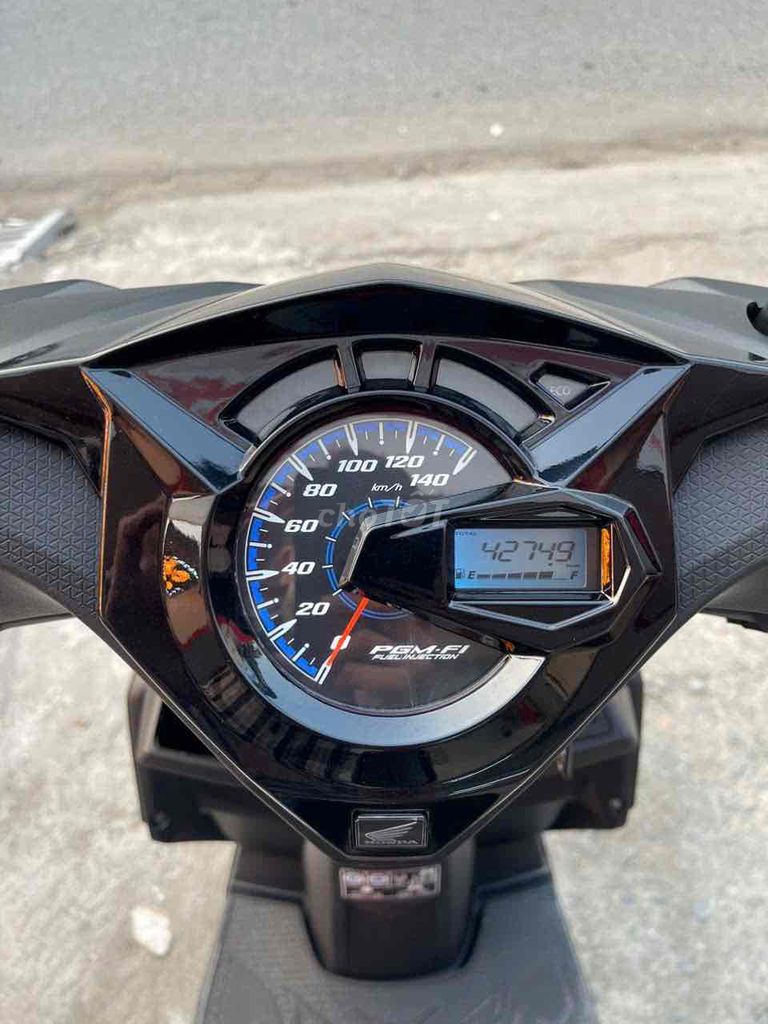 CẦN BÁN XE HONDA BEAT. Mua bán Xe máy tại Quận 12 Tp Hồ Chí Minh được đăng bởi Trịnh Loan hình 6