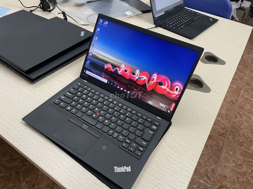 Lenovo Thinkpad X1 CB Gen5, I5, 14"FHD,1.3Kg, Mỏng. Mua bán Laptop tại Quận Thanh Khê Đà Nẵng được đăng bởi Laptop 2nd bao bền giá rẻ  hình 1