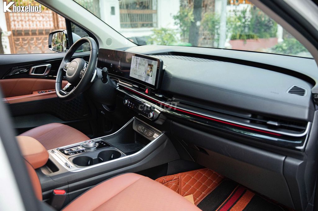 Kia Carnival model 2025 Signature 12000 km Trắng. Mua bán Ô tô tại Quận Gò Vấp Tp Hồ Chí Minh được đăng bởi NGUYỄN MINH VUA XE LƯỚT hình 7