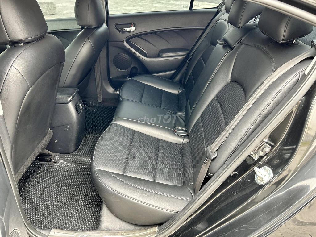 Kia K3 1.6AT 2015 màu đen cọp. Mua bán Ô tô tại Quận Gò Vấp Tp Hồ Chí Minh được đăng bởi Xuân Trường hình 5