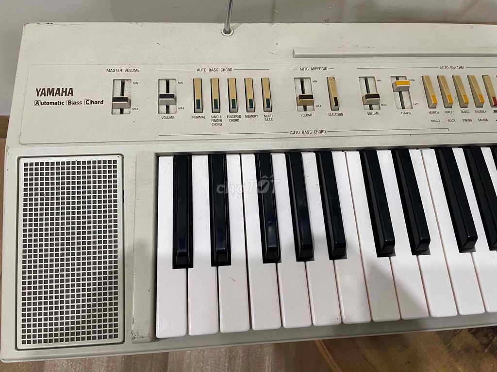 Thanh lý đàn piano và organ Yamaha ok