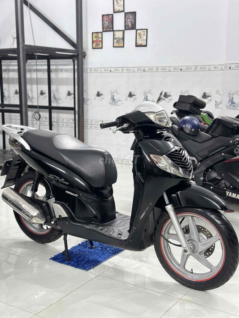 Sh150i đk 2006 bssg odo 40k còn uỷ quyền xe đẹp