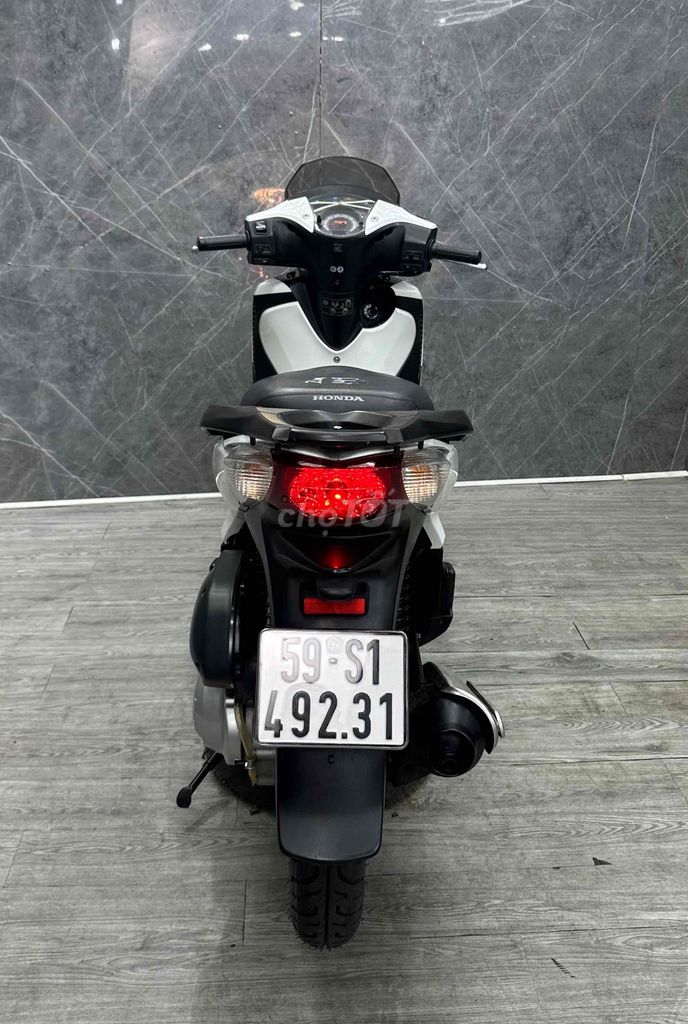 SH Ý 2010 150i SM1059 MÁY ZIN. Mua bán Xe máy tại Quận Tân Phú Tp Hồ Chí Minh được đăng bởi  Võ SH318 hình 5