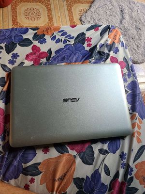 Laptop asus 556u core i5 6200u Geforce 930mx 2gb. Mua bán Laptop tại Thành phố Thủ Dầu Một Bình Dương được đăng bởi Phú Hiển