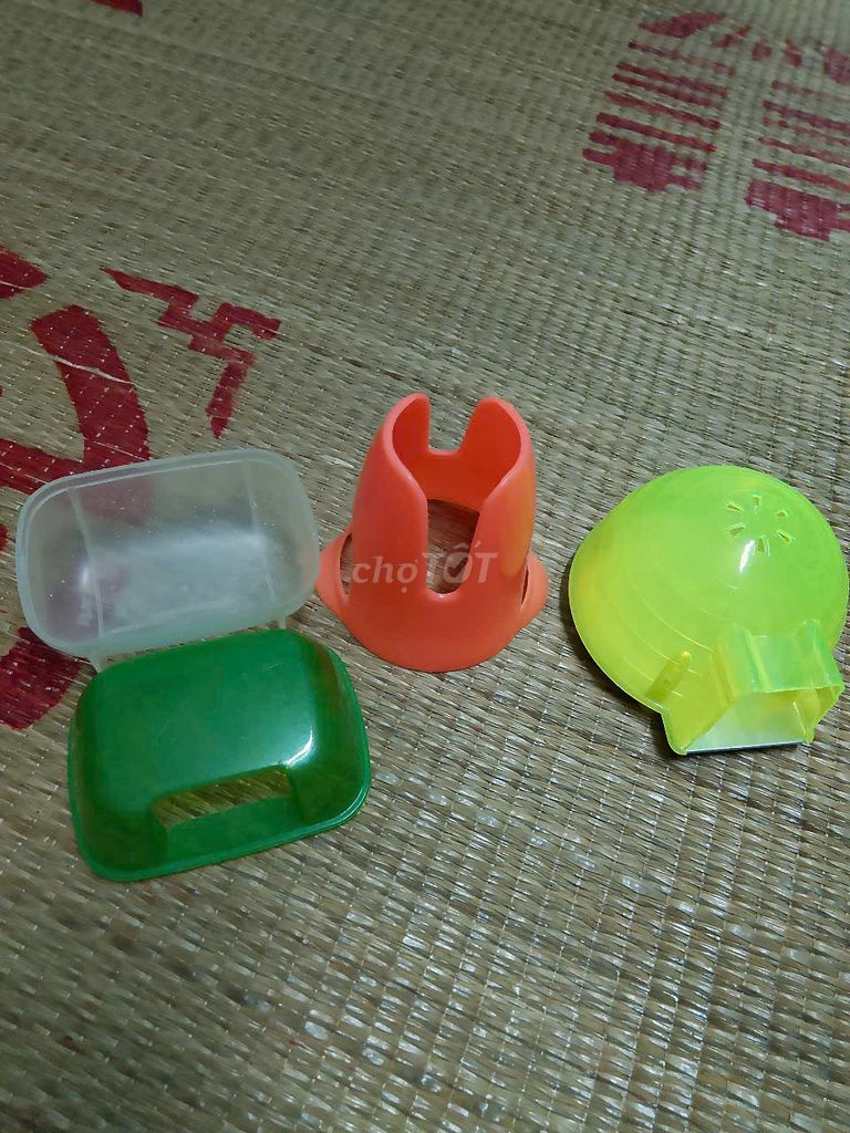 giá gồm 3 phụ kiện hamster