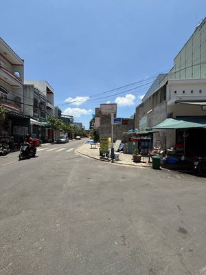 Đất 83 m² · Đường Nguyễn Thượng Hiền