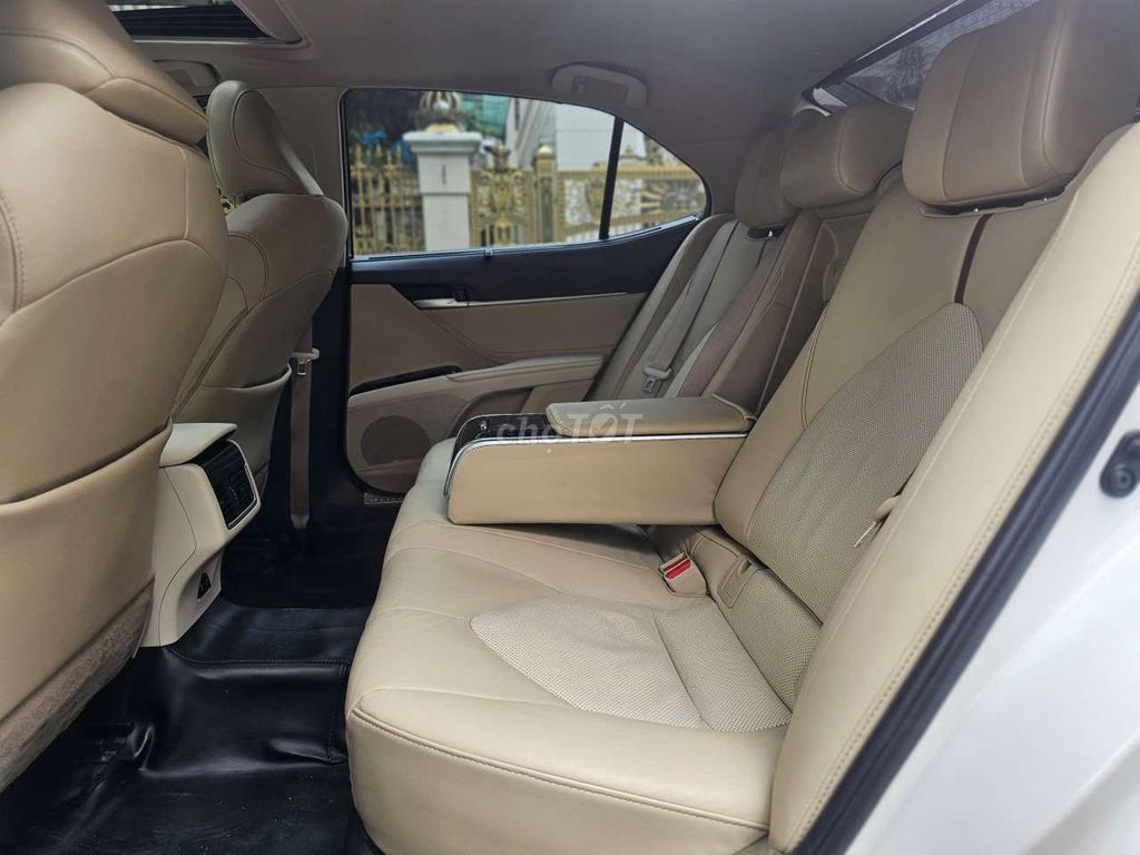 TOYOTA CAMRY 2.5 Q SX 2021 ODO 61.000 KM. Mua bán Ô tô tại Quận Gò Vấp Tp Hồ Chí Minh được đăng bởi THẾ GIỚI Ô TÔ AUTO WORLD  hình 8