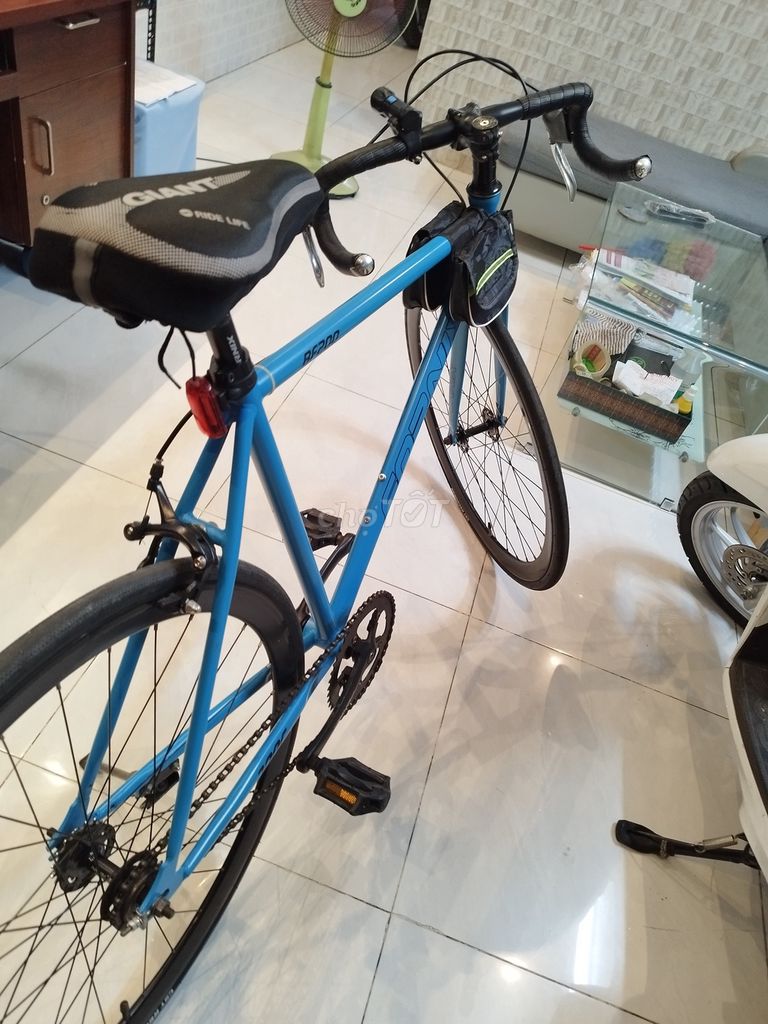ko có thời gian đạp pass cho ai cần đạp thể thao. Mua bán Xe đạp tại Quận 11 Tp Hồ Chí Minh được đăng bởi tung van hình 1