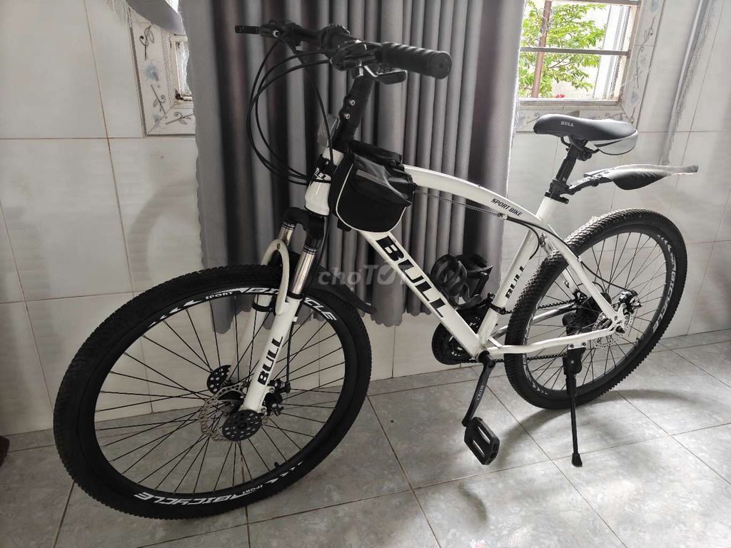 xe đạp còn mới, không sử dụng cần bán. Mua bán Xe đạp tại Huyện Long Điền Bà Rịa - Vũng Tàu được đăng bởi Nguyễn Thành Trung hình 1