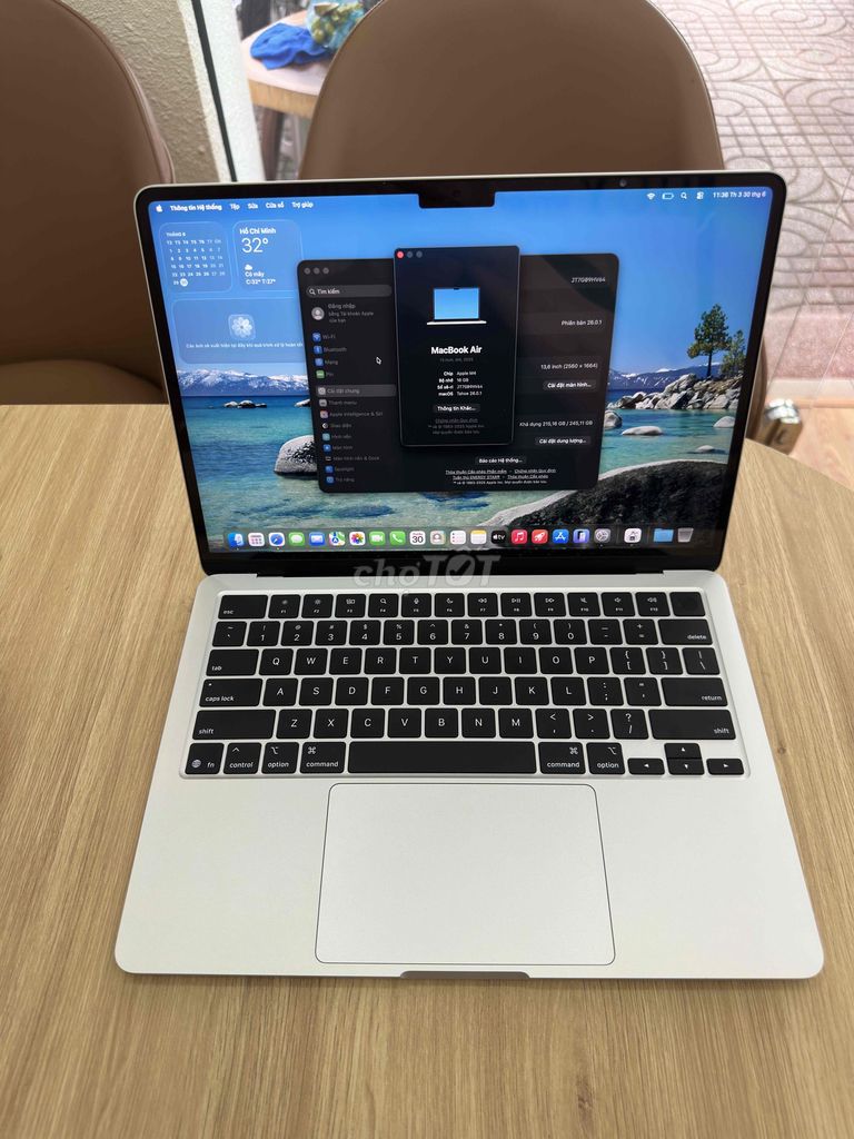 Macbook Air M4 16/256GB sạc 9lần, còn Bh dài. Mua bán Laptop tại Thành phố Buôn Ma Thuột Đắk Lắk được đăng bởi Nguyễn Hữu Duy hình 1