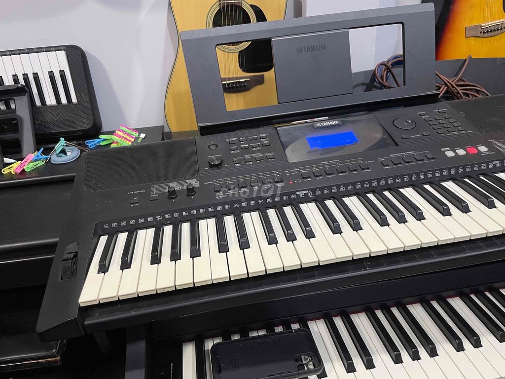 Đàn Organ yamaha psr E453