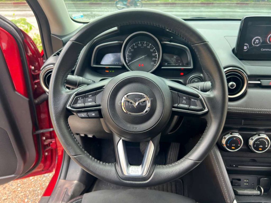💙💙 Mazda 2 2019 Premium Sedan - 15000 km. Mua bán Ô tô tại Thành phố Thuận An Bình Dương được đăng bởi BÌNH VÌNH PHÚ CHUYÊN XE LƯỚT BAO TEST HÃNG  hình 8