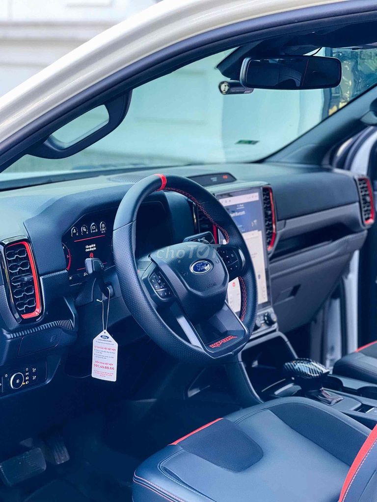 Ford Raptor 2025 4000km. Mua bán Ô tô tại Quận Long Biên Hà Nội được đăng bởi Mr Tài Oto hình 5
