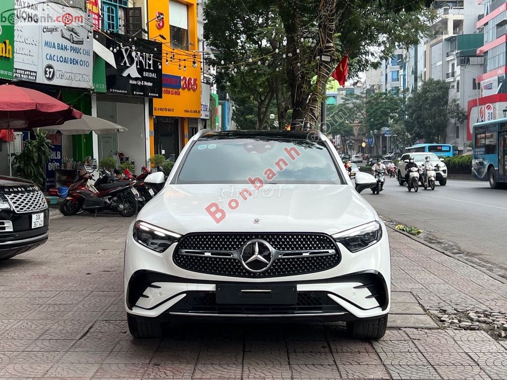 GLC300 sản xuất 2023. Mua bán Ô tô tại Quận Long Biên Hà Nội được đăng bởi đăng hình 5