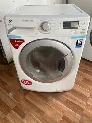 Bán máy giặt Electrolux 9kg giặt 7kg sấy như mới. Mua bán Máy giặt tại Quận Hà Đông Hà Nội được đăng bởi Lâm electrolux