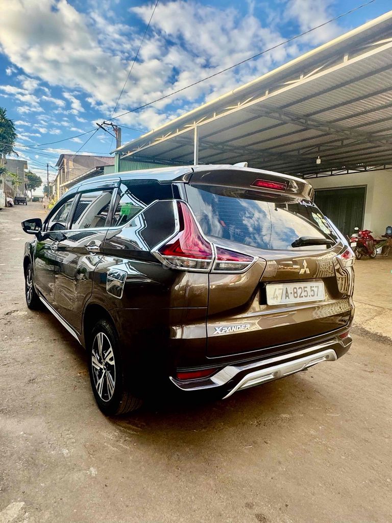 Mitsubishi Xpander 2021 số tự động - 87 km. Mua bán Ô tô tại Thị Xã Buôn Hồ Đắk Lắk được đăng bởi Anh Trung hình 3