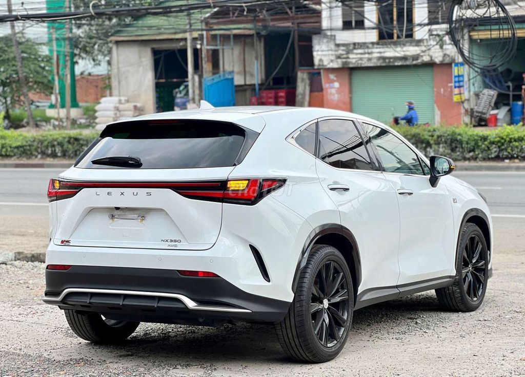 LEXUS 2022 350 F Sport - 7900 km MẪU 2023. Mua bán Ô tô tại Thành phố Thủ Đức Tp Hồ Chí Minh được đăng bởi BÌNH VÌNH PHÚ CHUYÊN XE LƯỚT BAO TEST HÃNG  hình 6