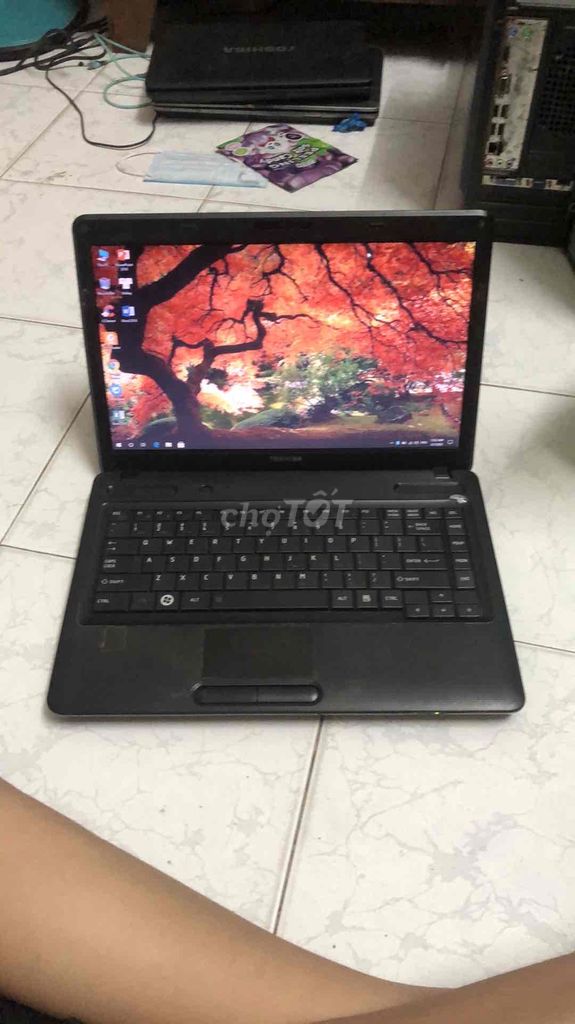 laptop b960 Ram6gb hdd320gb pin cầm còn zin 100%