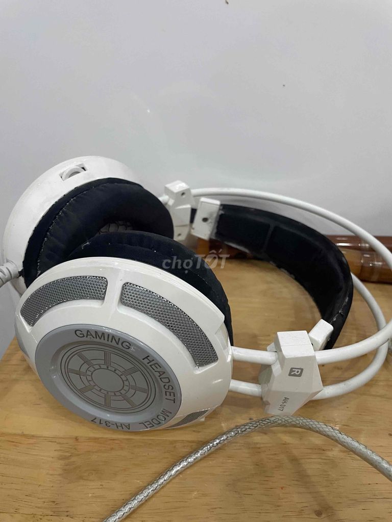 Tai nghe có dây cho gaming