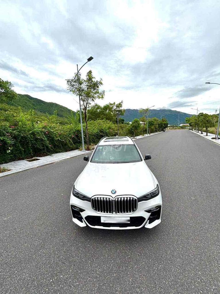 BMW X7 2019 - 47000 km. Mua bán Ô tô tại Thành phố Thủ Đức Tp Hồ Chí Minh được đăng bởi Tuấn Trần hình 5