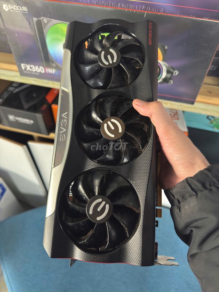 Card đồ họa EVGA GeForce RTX 3090 32GB To nạc. Mua bán Linh kiện (RAM, Card...) tại Quận Cẩm Lệ Đà Nẵng được đăng bởi Trương Nguyễn Trọng Nghĩa hình 1