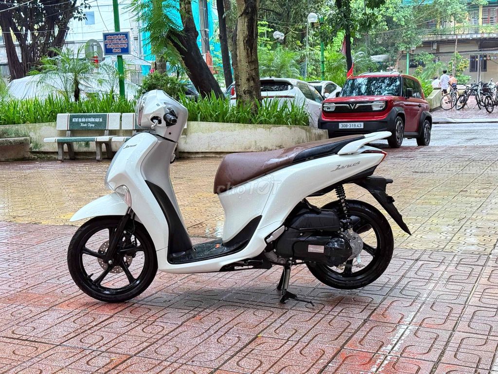 Доступен смарт-ключ Yamaha Janus 2025.