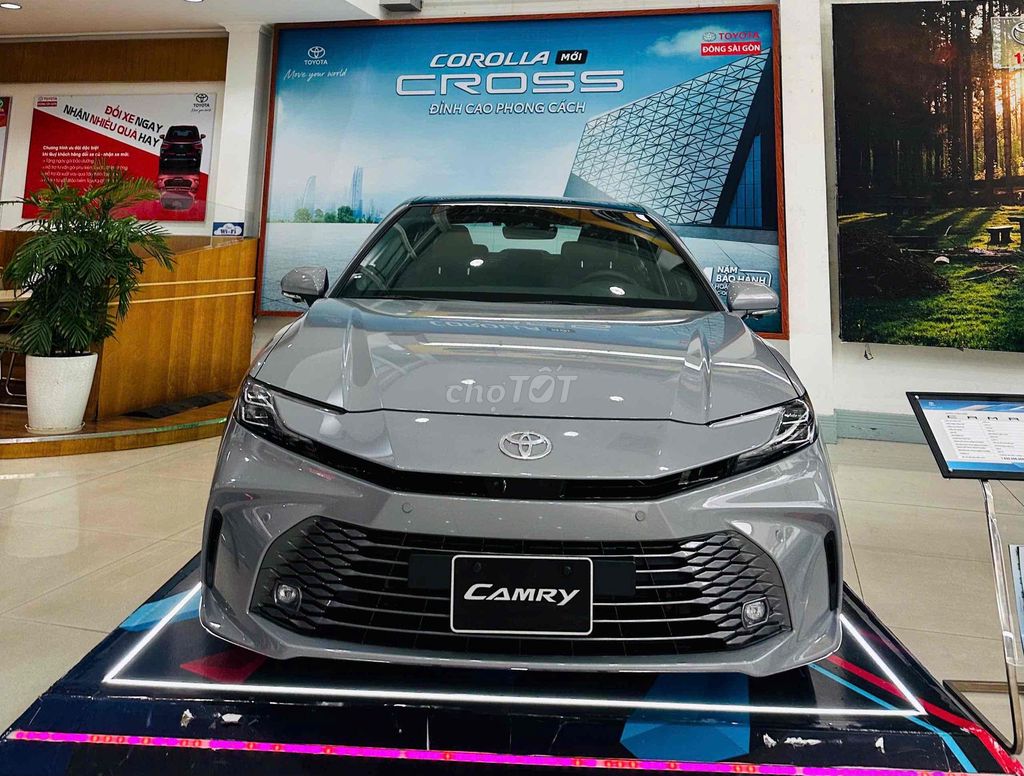 Toyota Camry - Giảm 100% Thuế Trước Bạ. Mua bán Ô tô tại Quận Gò Vấp Tp Hồ Chí Minh được đăng bởi Minh Duyên Toyota Gò Vấp hình 1