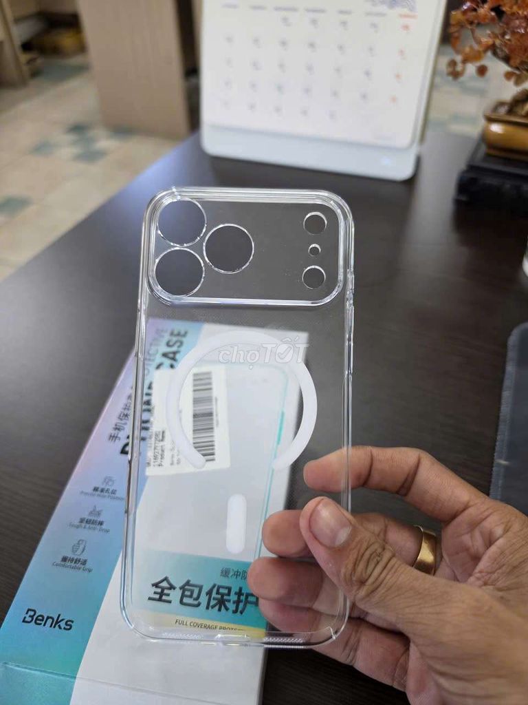 Ốp lưng Benks iPhone 17 Pro Max Nhựa cao cấp. Mua bán Phụ kiện (Màn hình, Chuột...) tại Huyện Củ Chi Tp Hồ Chí Minh được đăng bởi Mr Dang hình 1
