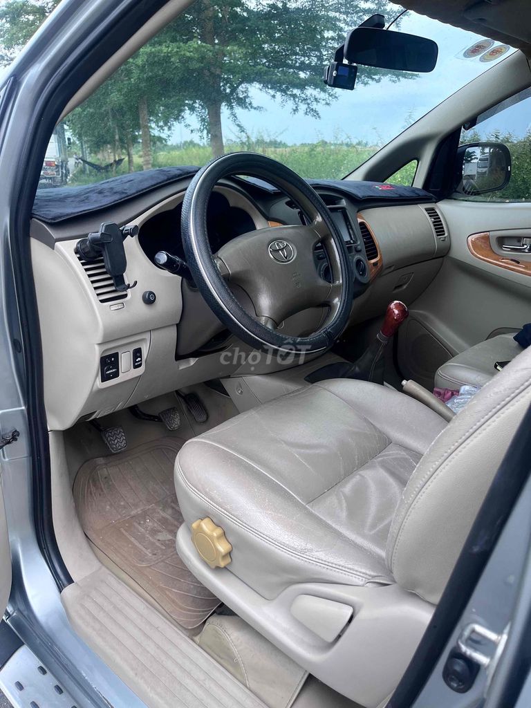 Innova2011 SR 7 ghế,rất ít xe- odo 107n km.cuc đep. Mua bán Ô tô tại Huyện Bình Chánh Tp Hồ Chí Minh được đăng bởi Minh Nhựt  hình 11