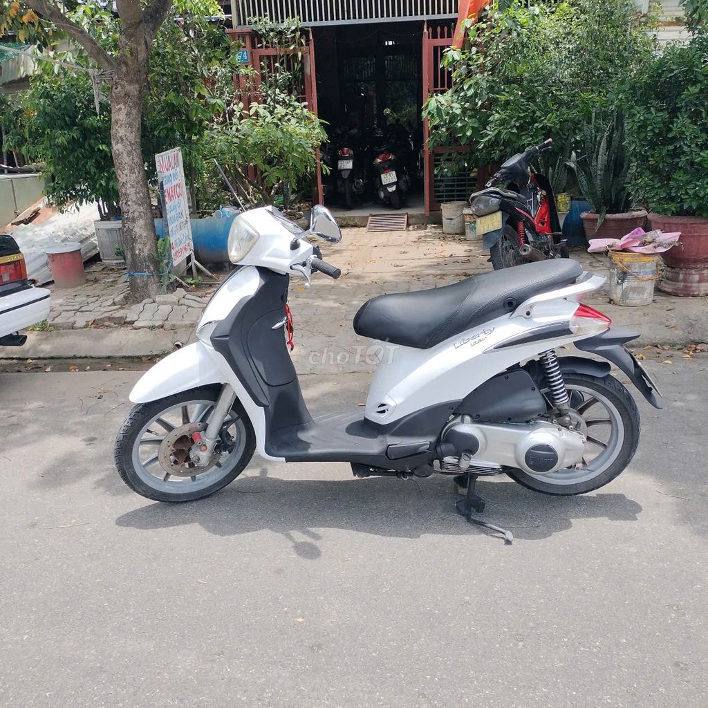 Bán xe Liberty như hình đăng. Mua bán Xe máy tại Quận Cẩm Lệ Đà Nẵng được đăng bởi 274 Đô Đốc Lân p.Hòa Xuân q.Cẩm Lệ hình 1