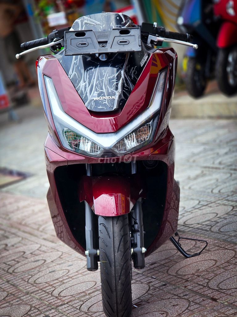 𝐏𝐂𝐗 𝟏𝟔𝟎 𝐀𝐁𝐒 𝟐𝟎𝟐𝟓 𝐑𝐨𝐚𝐝𝐒𝐲𝐧𝐜 𝐆𝐢𝐚́: 𝟖𝐱 𝐓𝐑. Mua bán Xe máy tại Quận Tân Bình Tp Hồ Chí Minh được đăng bởi Huy hình 2