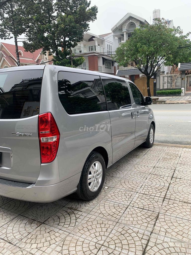 HYUNDAI GRAND STAREX 9C MÁY DẦU SỐ SÀN SX CUỐI 217. Mua bán Ô tô tại Quận Bình Tân Tp Hồ Chí Minh được đăng bởi TRƯƠNG THIỆN  hình 4