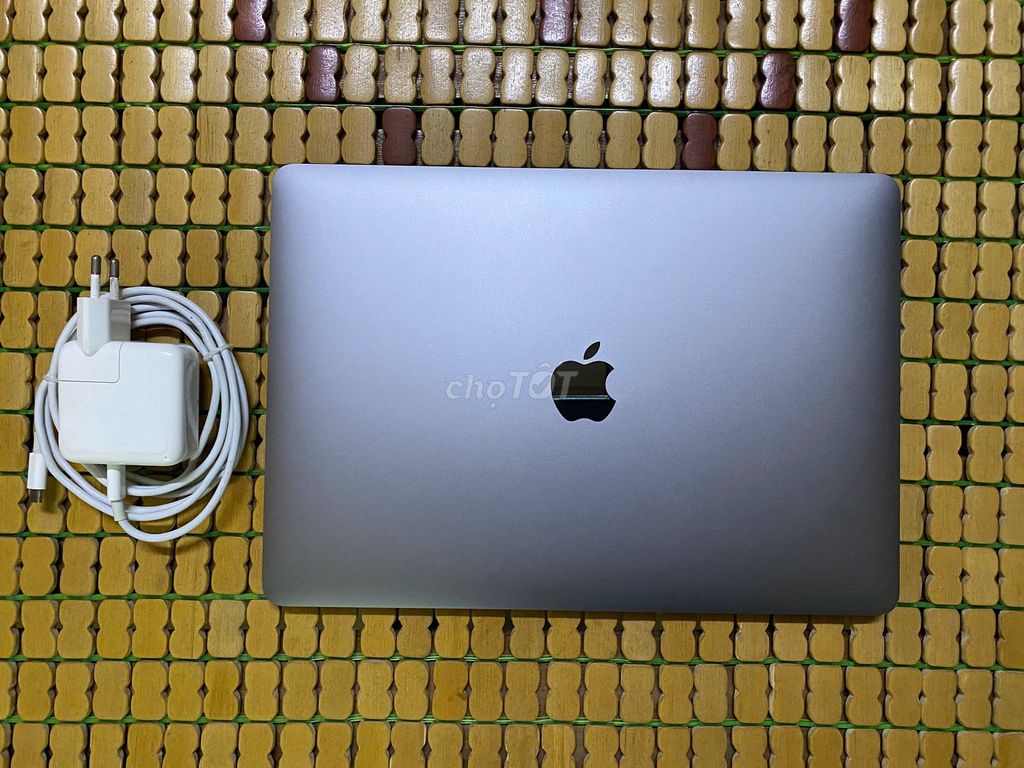 MacBook Air 13" M1 8GB/256GB, máy đẹp 98%, pin 95%. Mua bán Laptop tại Quận Bình Tân Tp Hồ Chí Minh được đăng bởi Lan Anh hình 1
