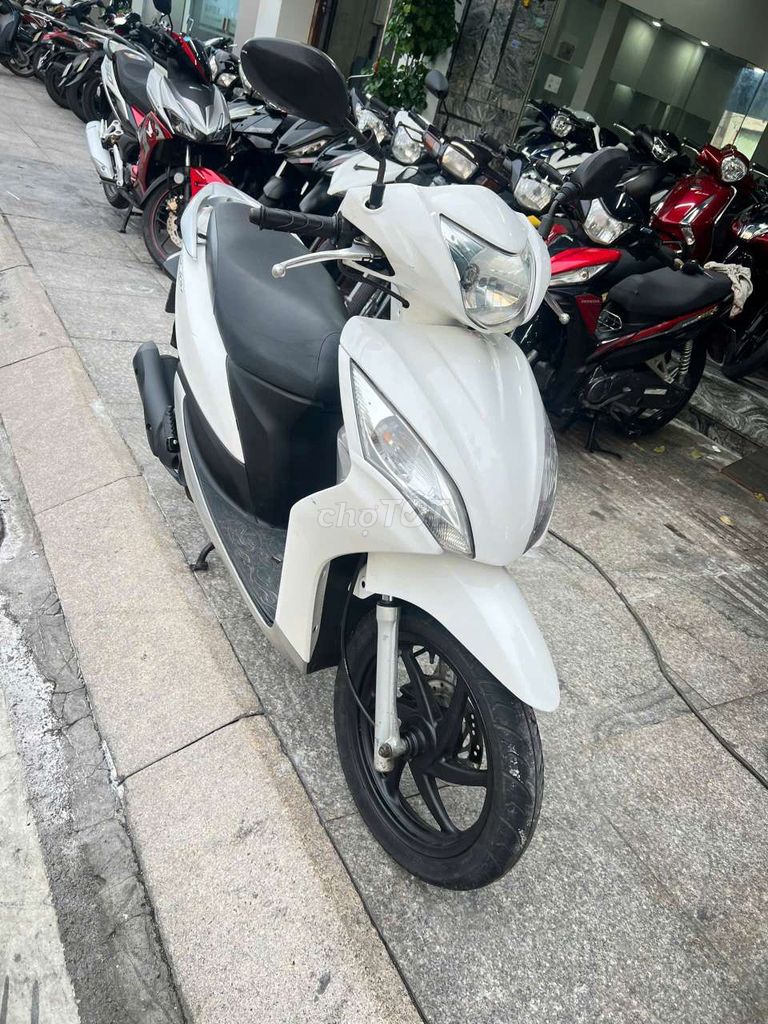 Honda vision 2013 mới 90% biển số thành phố. Mua bán Xe máy tại Quận Tân Phú Tp Hồ Chí Minh được đăng bởi Tuanduy hình 1