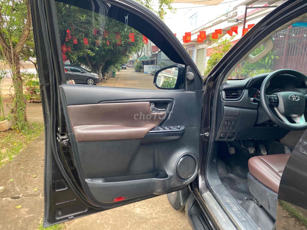 Toyota Fortuner 2017 đk 2018 sàn dầu(1 chủ). Mua bán Ô tô tại Thành phố Long Khánh Đồng Nai được đăng bởi Mr hiếu hình 10