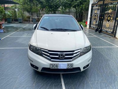 Honda City 2013 số tự động Trắng