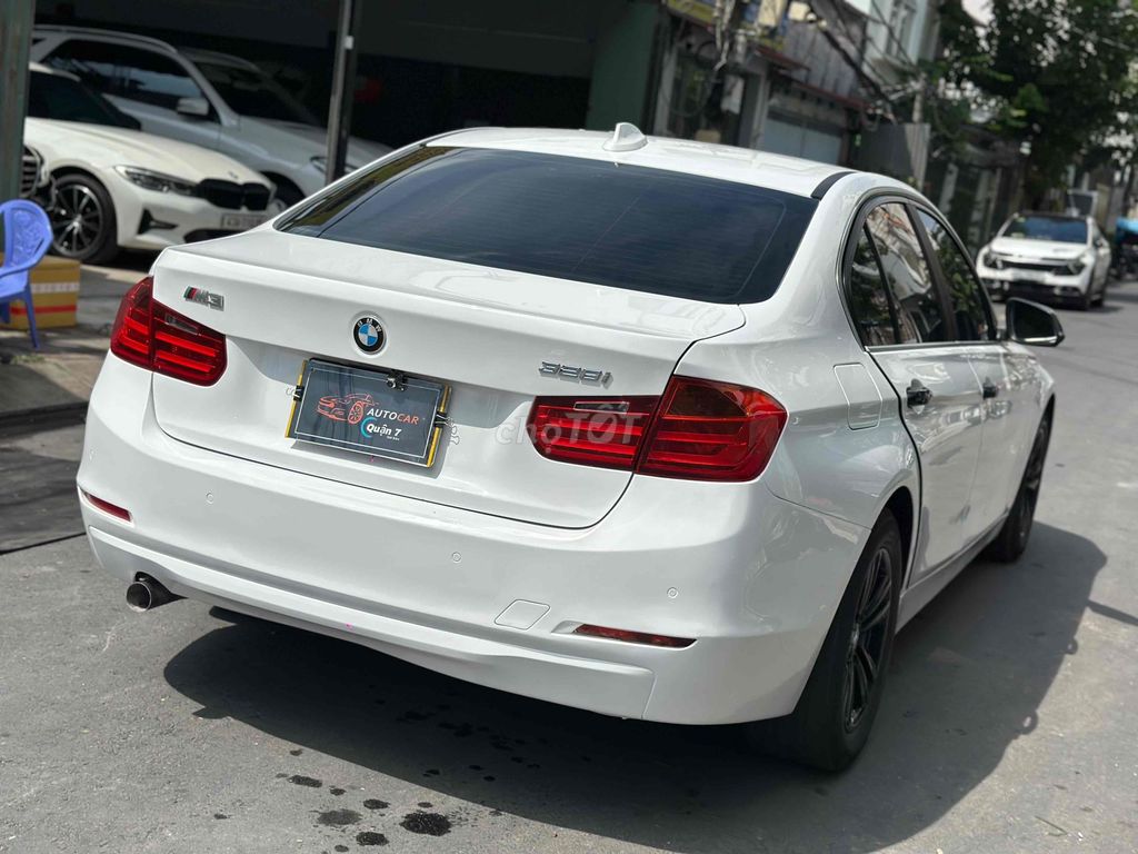 BMW 3 Series 2013 320i - 86000 km. Mua bán Ô tô tại Quận 7 Tp Hồ Chí Minh được đăng bởi Thông Sport  hình 4
