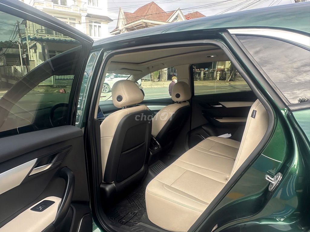 VinFast VF8 2023 Plus - 45000 km. Mua bán Ô tô tại Thành phố Đà Lạt Lâm Đồng được đăng bởi Huy VF hình 8