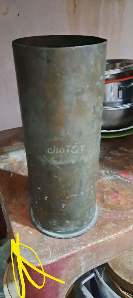 Vỏ đ 105mm năm 1945 bằng đồng cao 28cm