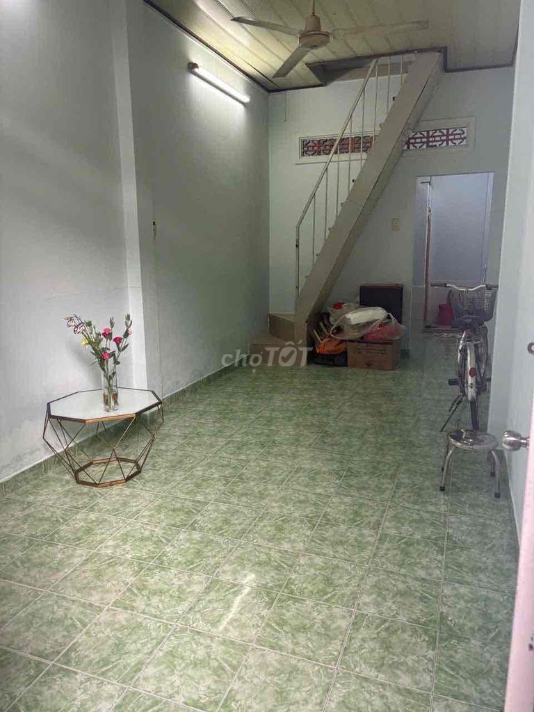 Аренда · 2 комн. · 39 м² · Quận Bình Thạnh, ул. Đường Trường Sa