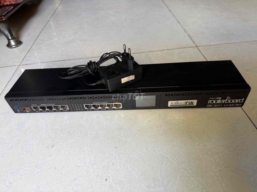 Router MikroTik RB3011UiAS-RM Đen cân tải 250-300. Mua bán Phụ kiện (Màn hình, Chuột...) tại Quận Gò Vấp Tp Hồ Chí Minh được đăng bởi Máy Tính Minh Tú hình 1