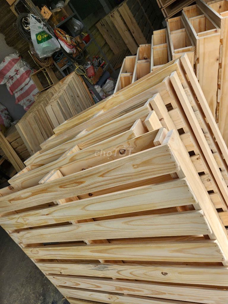 Xả kho giường pallet mới. Mua bán Giường, chăn ga gối nệm tại Quận 12 Tp Hồ Chí Minh được đăng bởi minh suong hình 5