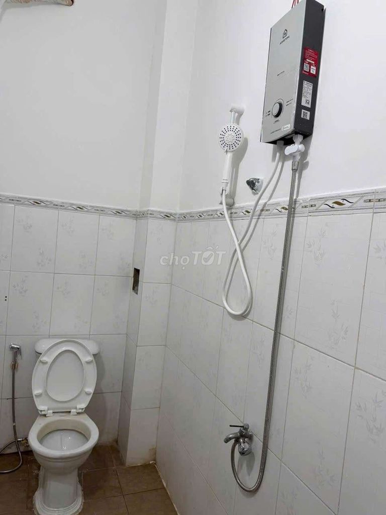 Single-storey house with living room in Tân Trà — photo 3