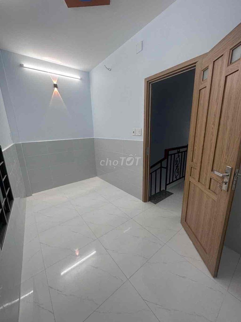 Bán Nhà Mới Đẹp Ở Ngay - Ngay Trung Tâm Phường 1 Quận 8 Ngang 3,9m. Mua bán nhà ở tại Quận 8 Tp Hồ Chí Minh được đăng bởi Phạm Đức Triển hình 2