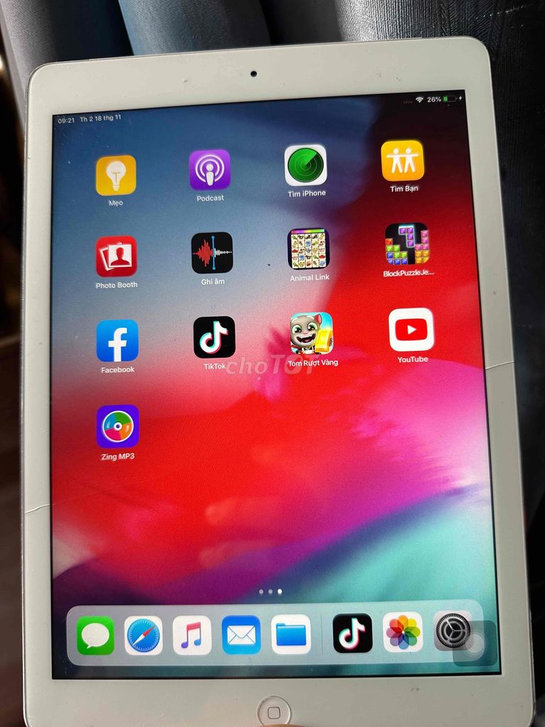 Ipad Air 64G xài sim bán xác