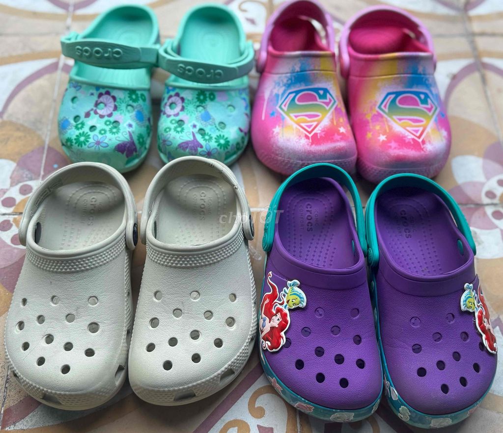 Pass Crocs cho bé. Mua bán Mẹ và bé tại Quận 5 Tp Hồ Chí Minh được đăng bởi TheNod's Store hình 1