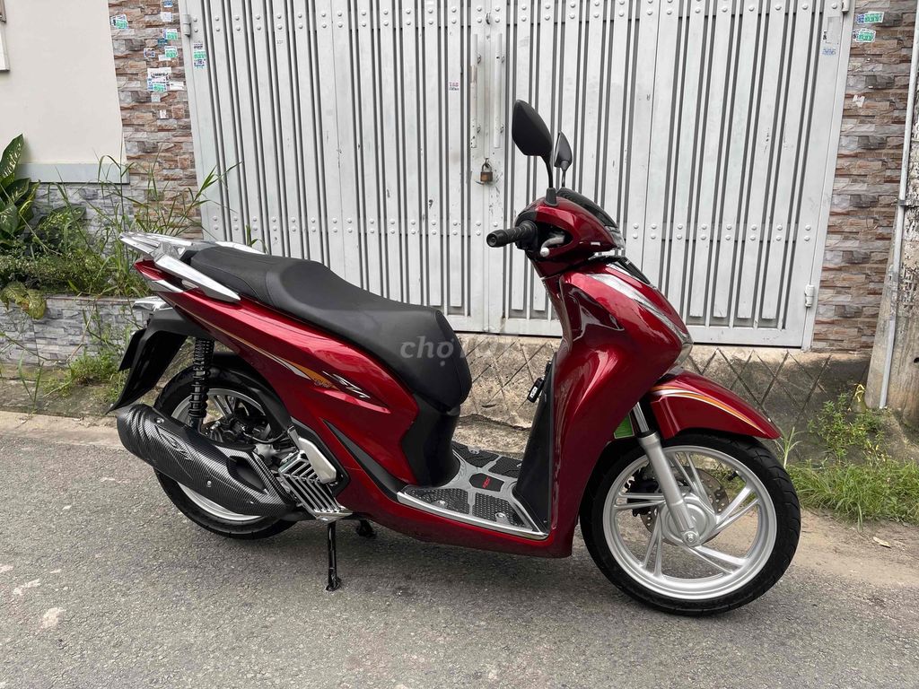 SH 125 2022 bstp 9chủ Odo 3000km đẹp như xe mới. Mua bán Xe máy tại Quận Bình Tân Tp Hồ Chí Minh được đăng bởi Huy hình 2