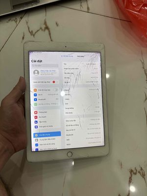 Bane Xác Ipad Air2 bản lắp sim zin nứt màn. Mua bán Máy tính bảng tại Quận Hà Đông Hà Nội được đăng bởi Mạnh Mobile