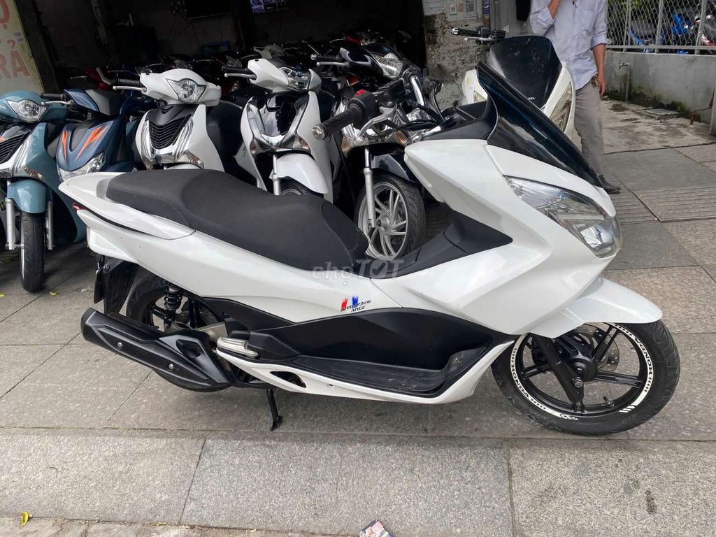 PCX125 khóa smartkey 2016 mới 90% Bstp chính chủ. Mua bán Xe máy tại Quận Tân Phú Tp Hồ Chí Minh được đăng bởi Tuanduy hình 2